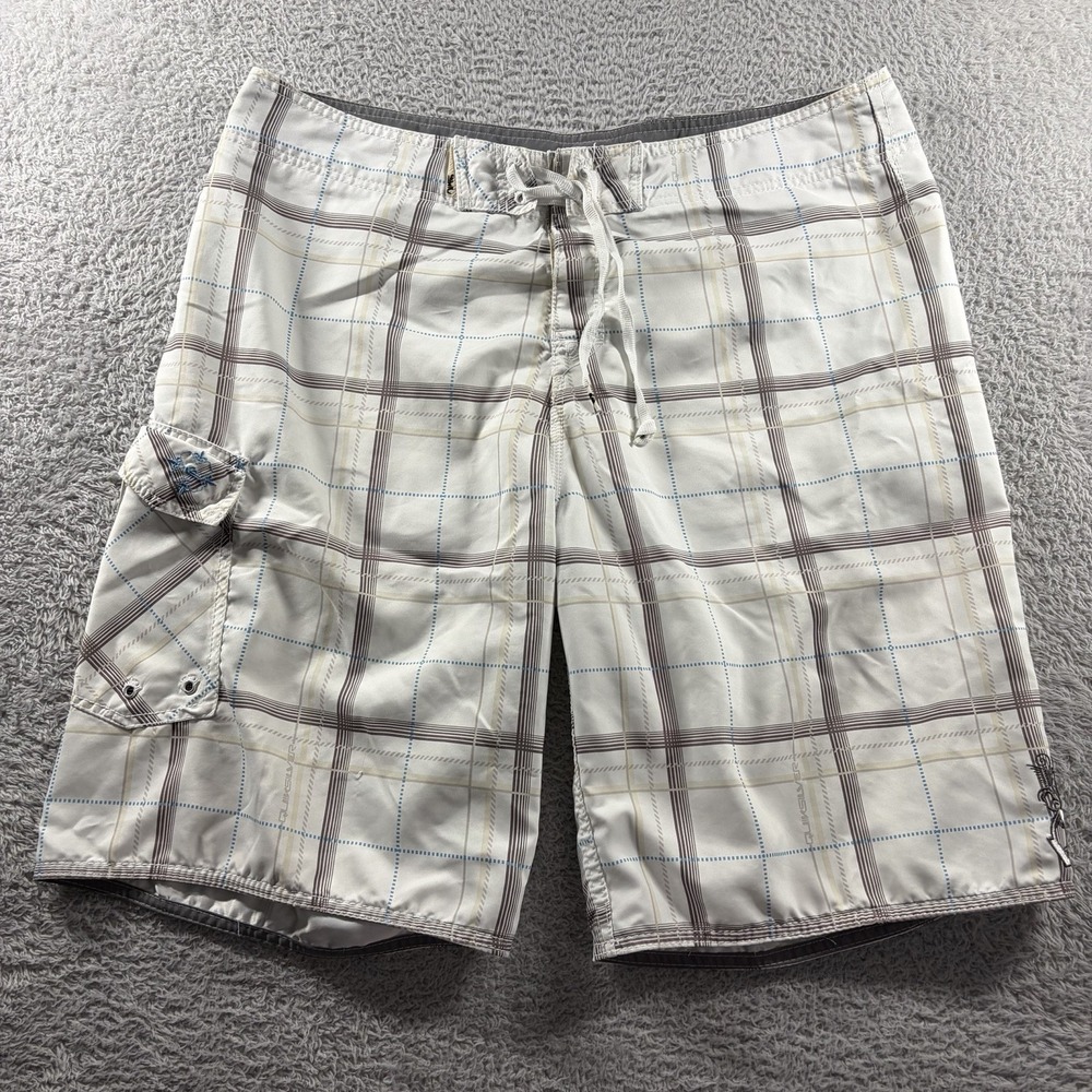 VINTAGE Quicksilver Swim Trunks Board Shorts Mens 36 White Plaid Surf Skate 11"